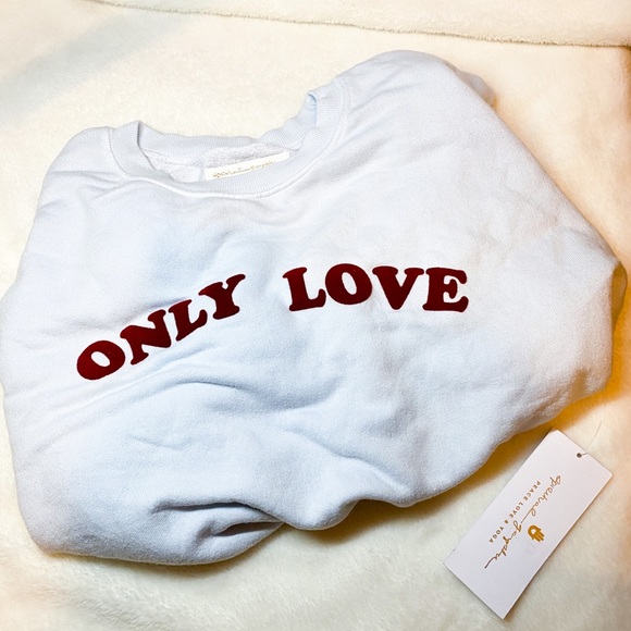 Spiritual Gangster Tops - new Spiritual Gangster “Only Love” crewneck